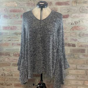 Penelope project black white keyhole v neck lightweight sweater large